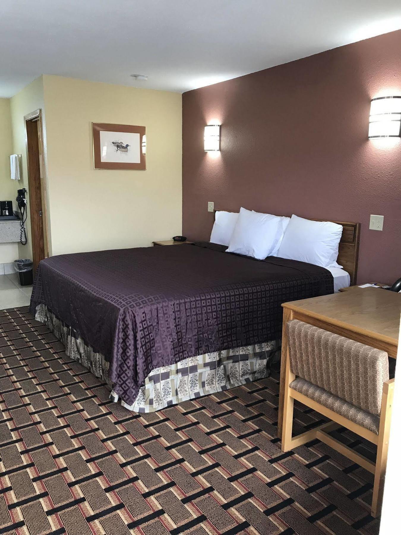 Americas Best Value Inn-Indianola מראה חיצוני תמונה